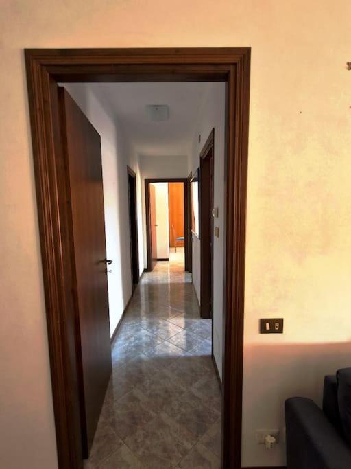 Roma E Palazzo Pontificio Di Castel Gandolfo-Vaticano מראה חיצוני תמונה